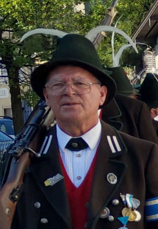 Paul Poensgen, Archivar und Oberjäger