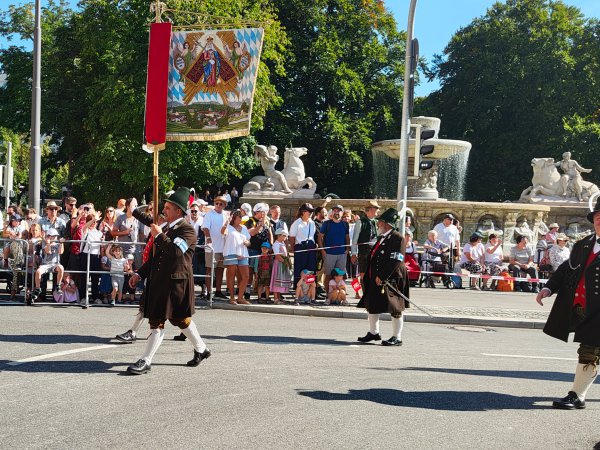 Oktoberfest_Einzug_2025_Mangfall_Leitzach_GauO
